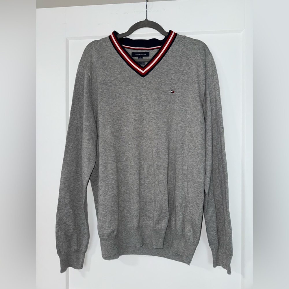 Tommy Hilfiger Gray V-Neck Sweater for Men